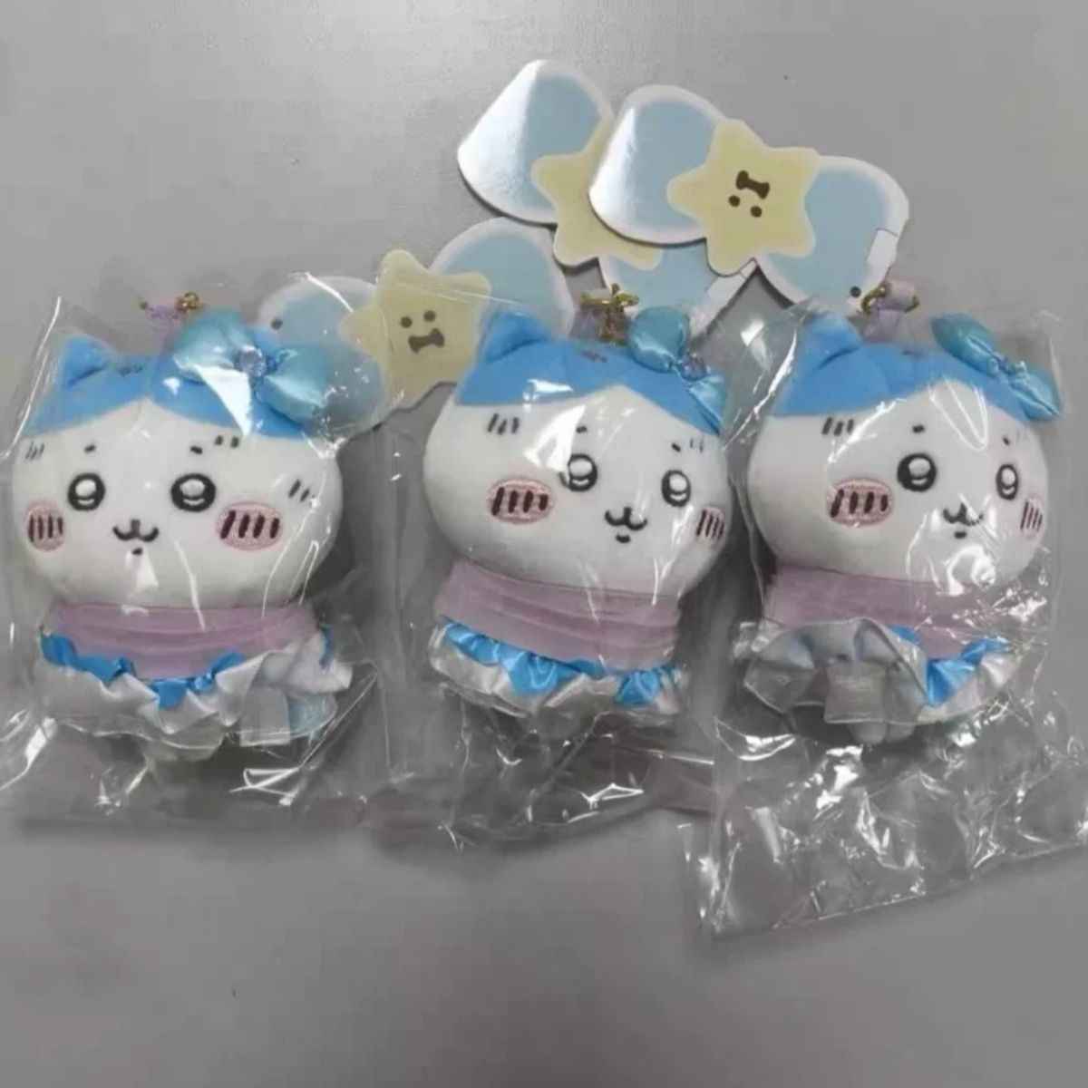 Lindo Peluche de Hachiware con - Decorative Mirror reseña y precio